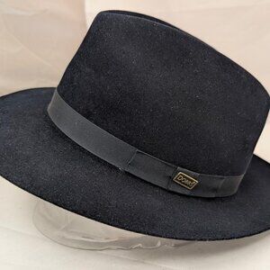 Vintage Dobbs Blue Fedora Hat - 70's era, Timeless Style - Size 7 1/8
